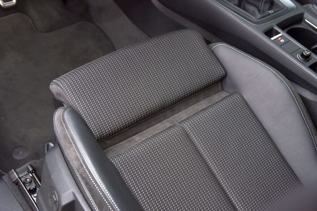 Audi Q3 II - fotel