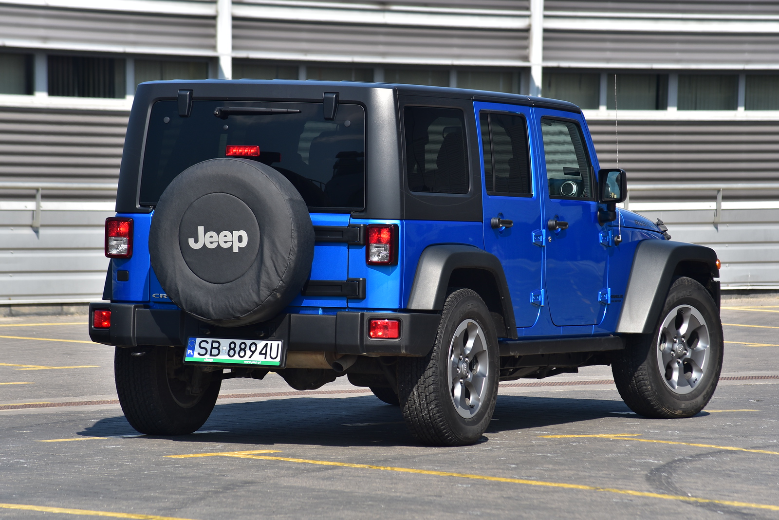 Jeep Wrangler JL 2018– - żarówki tył