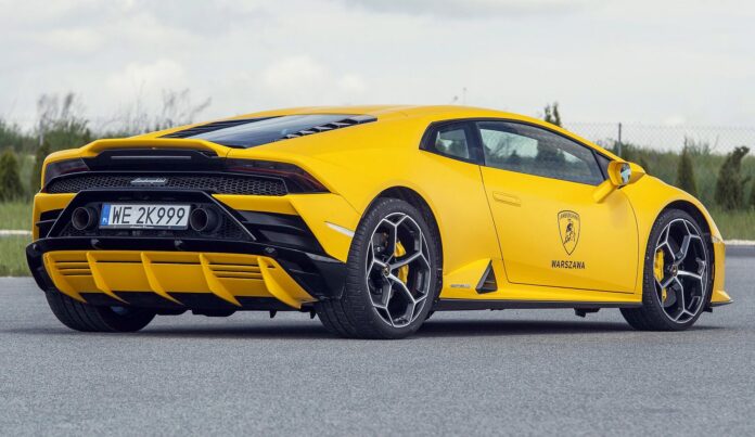 LAMBORGHINI Huracan