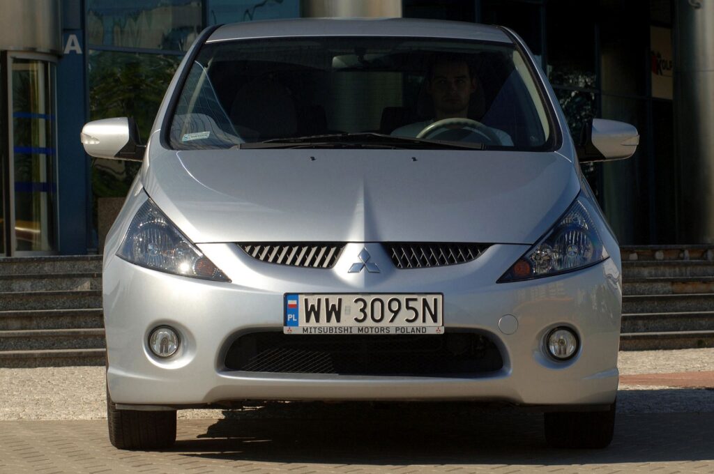 Mitsubishi Grandis